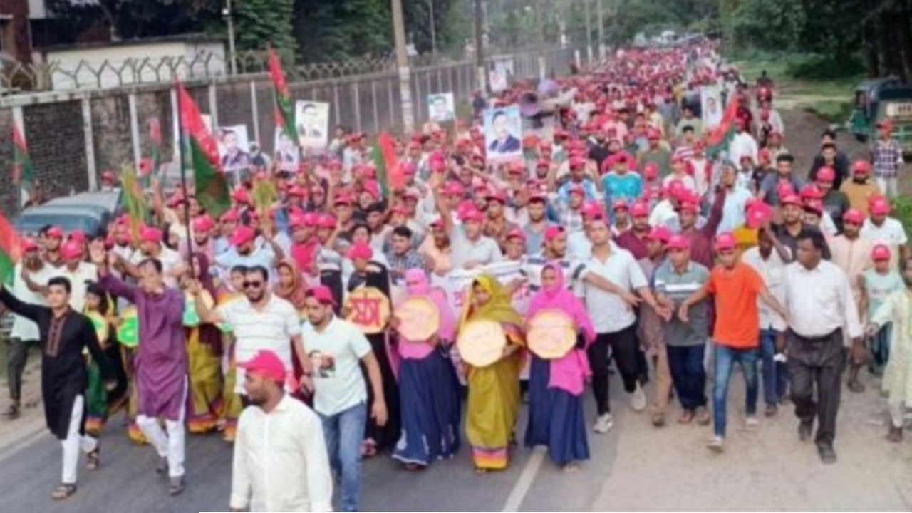 গণতন্ত্র রক্ষায় আন্দোলনের সম্মুখযোদ্ধা যুবদল