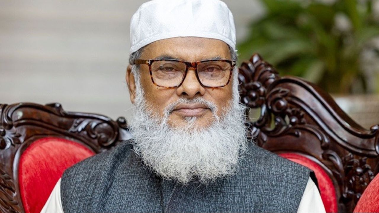 সমাজের বিত্তবানদের পাশে দাঁড়াতে হবে: ধর্ম উপদেষ্টার আহ্বান