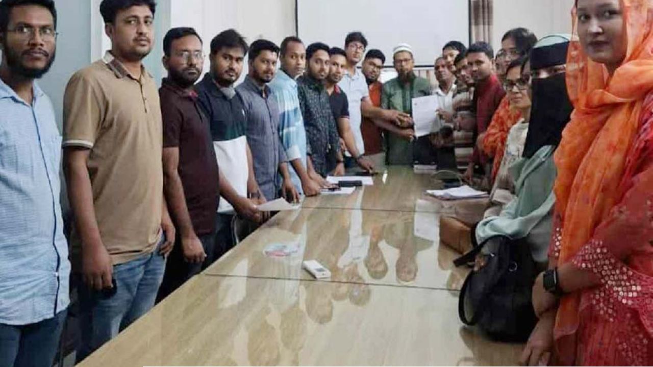 ১২ দফা দাবি ঘিরে জকসু নির্বাচনে অংশ নেবে ছাত্রদল