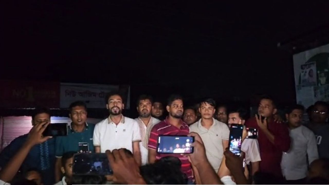 কুরুচিপূর্ণ মন্তব্যের প্রতিবাদে কবিরহাটে বিএনপির বিক্ষোভ মিছিল