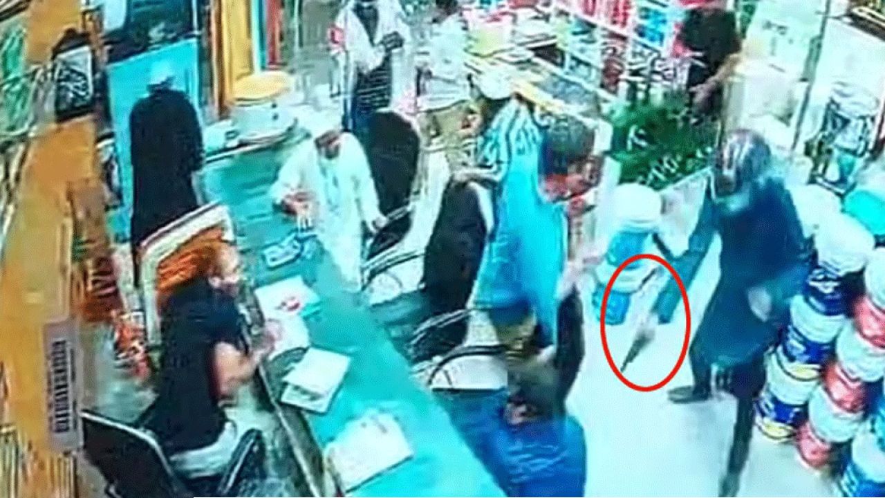 ১০ সেকেন্ডে যুবদল নেতাকে হত্যা করে পালিয়ে যায় দুর্বৃত্তরা