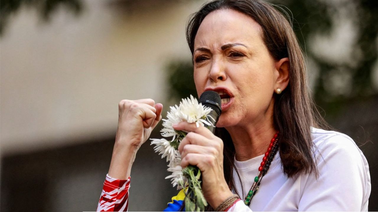 ভেনিজুয়েলা যে কারণে চায় না মাচাদো নোবেল অনুষ্ঠানে যান