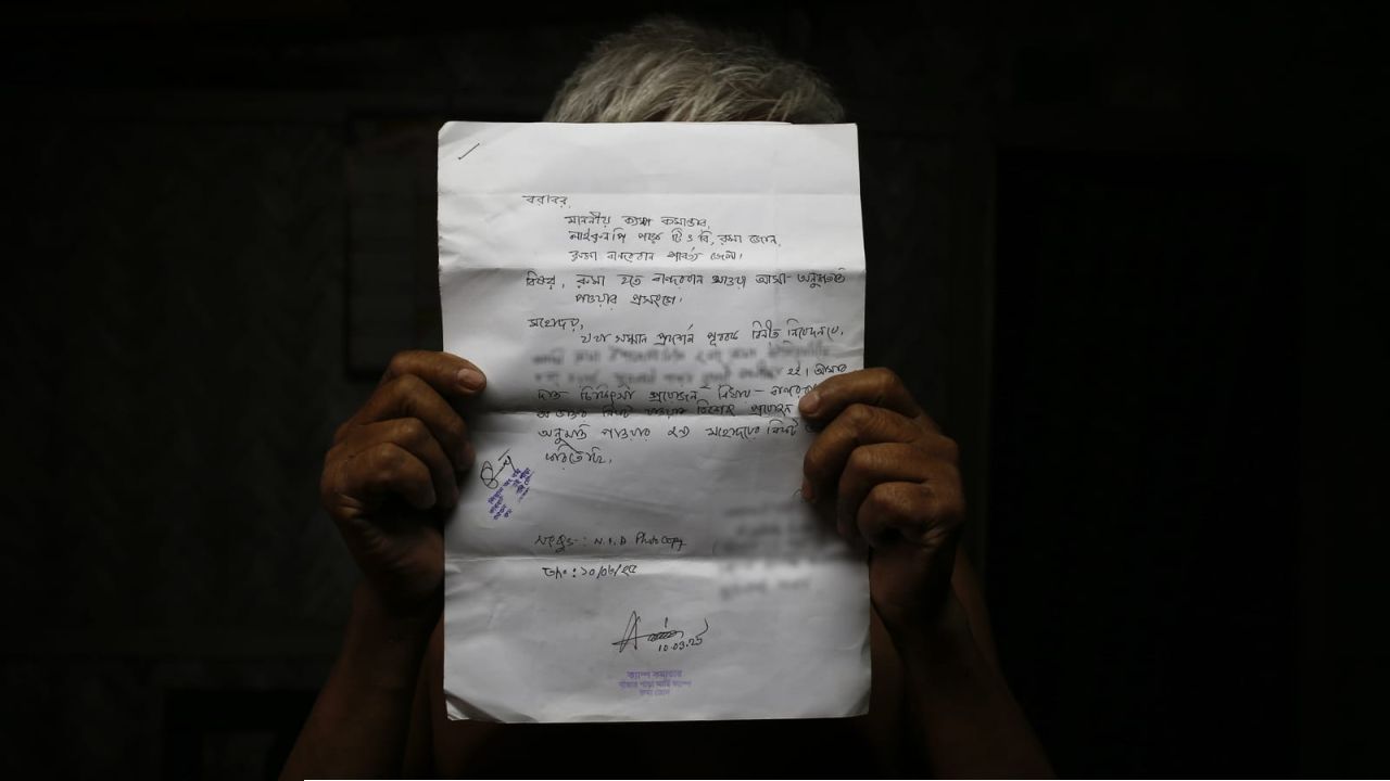 টিকে থাকার লড়াই ছাড়া বিকল্প নেই আদিবাসীদের