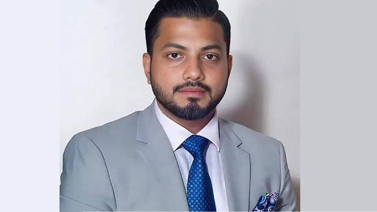 গ্যাস সংকটের অভিযোগ নিয়ে তিতাসের দরজায় ইশরাক হোসেন