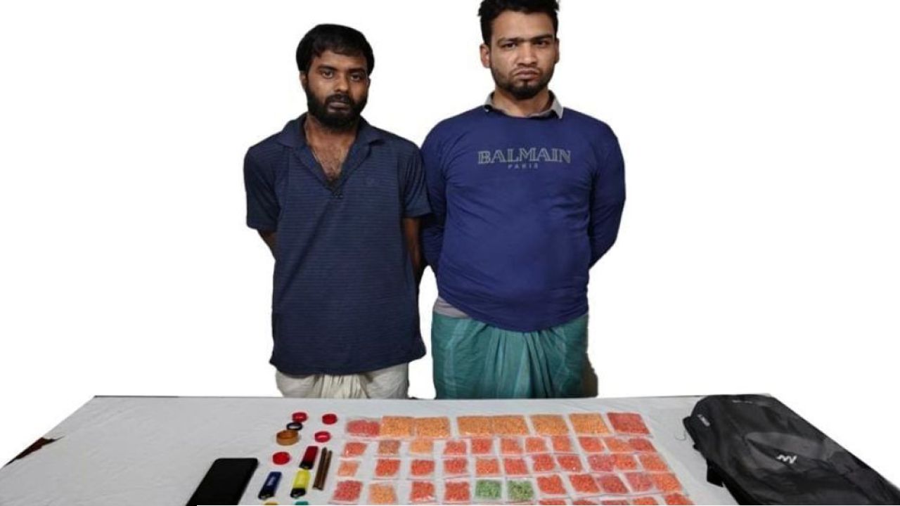 গাজীপুরে ইয়াবাসহ গ্রেপ্তার দুই মাদক ব্যবসায়ী