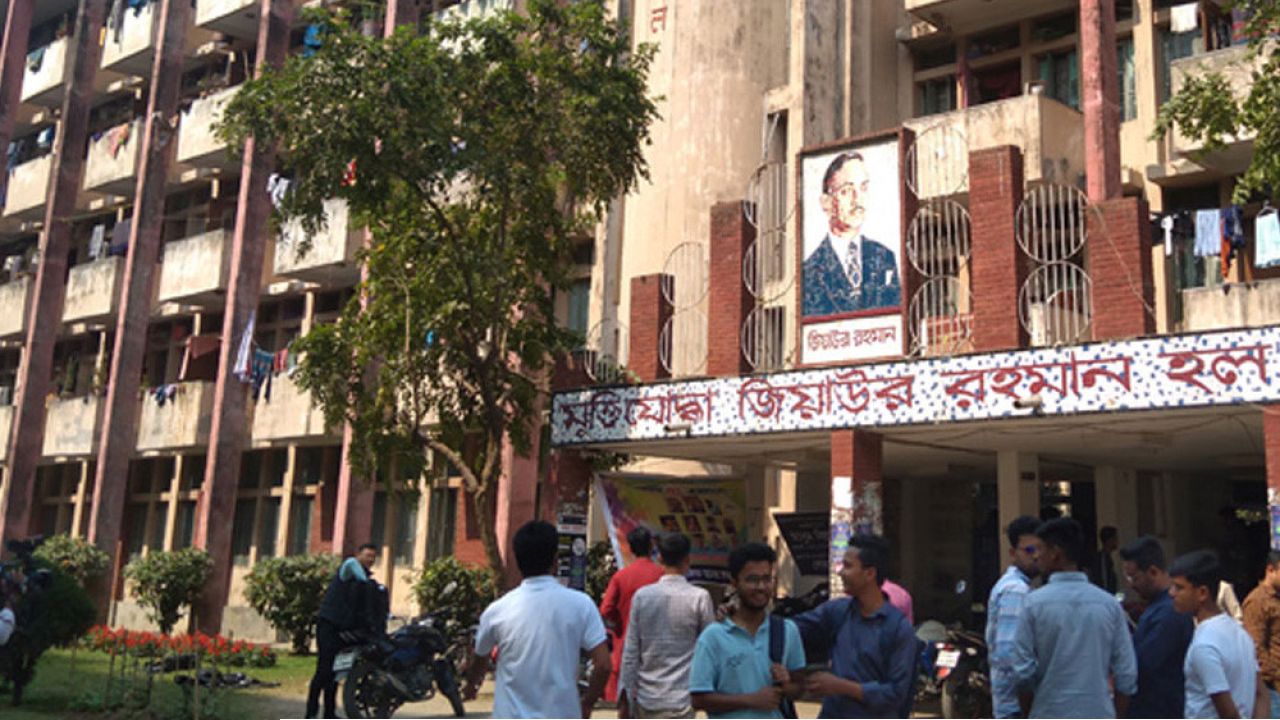 নিষিদ্ধ ছাত্রলীগের নেতা আটকের পর ছাড়া পেলেন