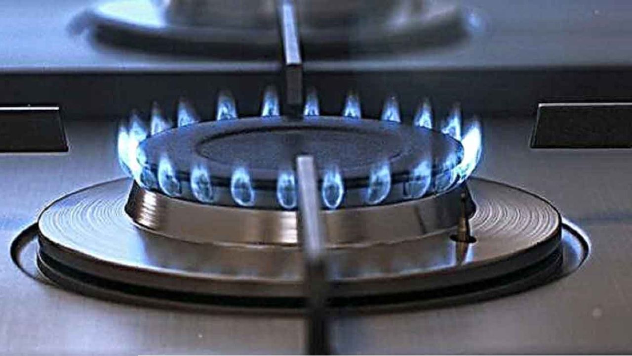 শুক্রবারে যেসব এলাকায় ২ ঘণ্টা গ্যাসের চাপ কম থাকবে 