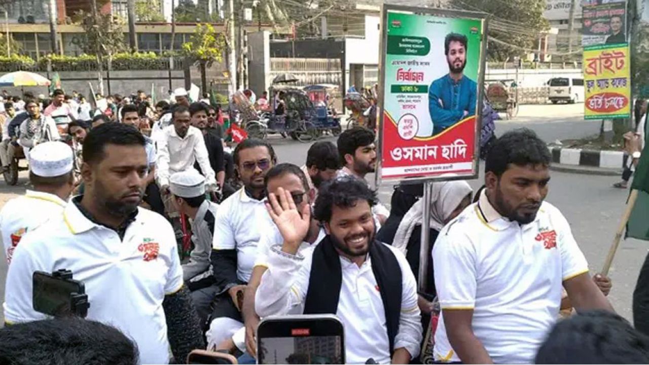 রাজধানীর ভ্যান র‍্যালিতে হাদির নির্বাচনি প্রচারণা চালালেন হাদি