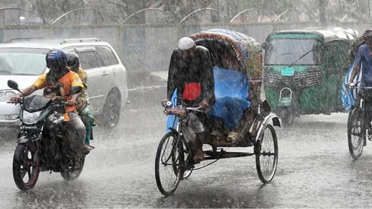 বৃষ্টি নিয়ে নতুন বার্তা, আগামী ৫ দিনের পূর্বাভাস