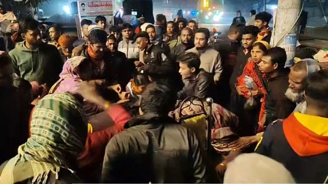 ট্রাকের ধাক্কায় প্রাণ ঝড়ল সেনাবাহিনীর এক সার্জেন্টের