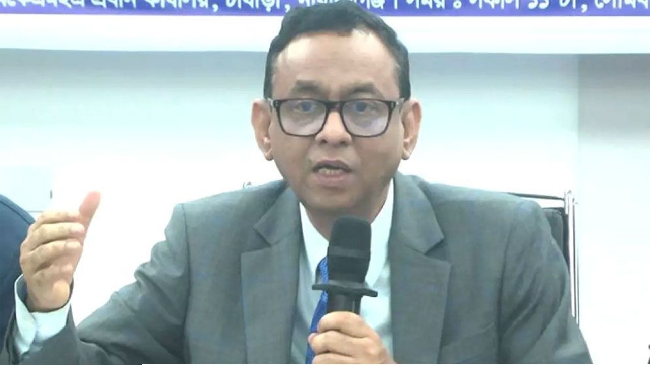 তেল ব্যবসায়ীদের বিরুদ্ধে সরকারের  ব্যবস্থা চান ক্যাব সভাপতি