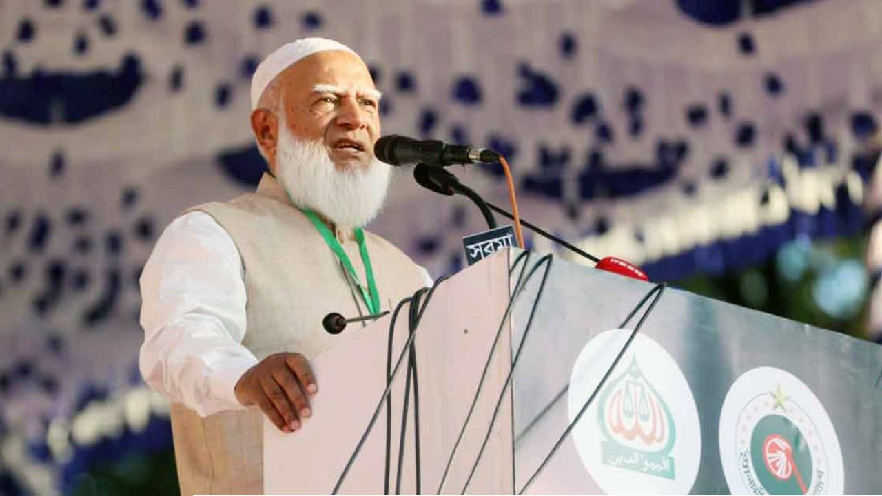 ফ্যাসিবাদের কালো ছায়া দেশ থেকে এখনো কাটেনি: জামায়াত আমির