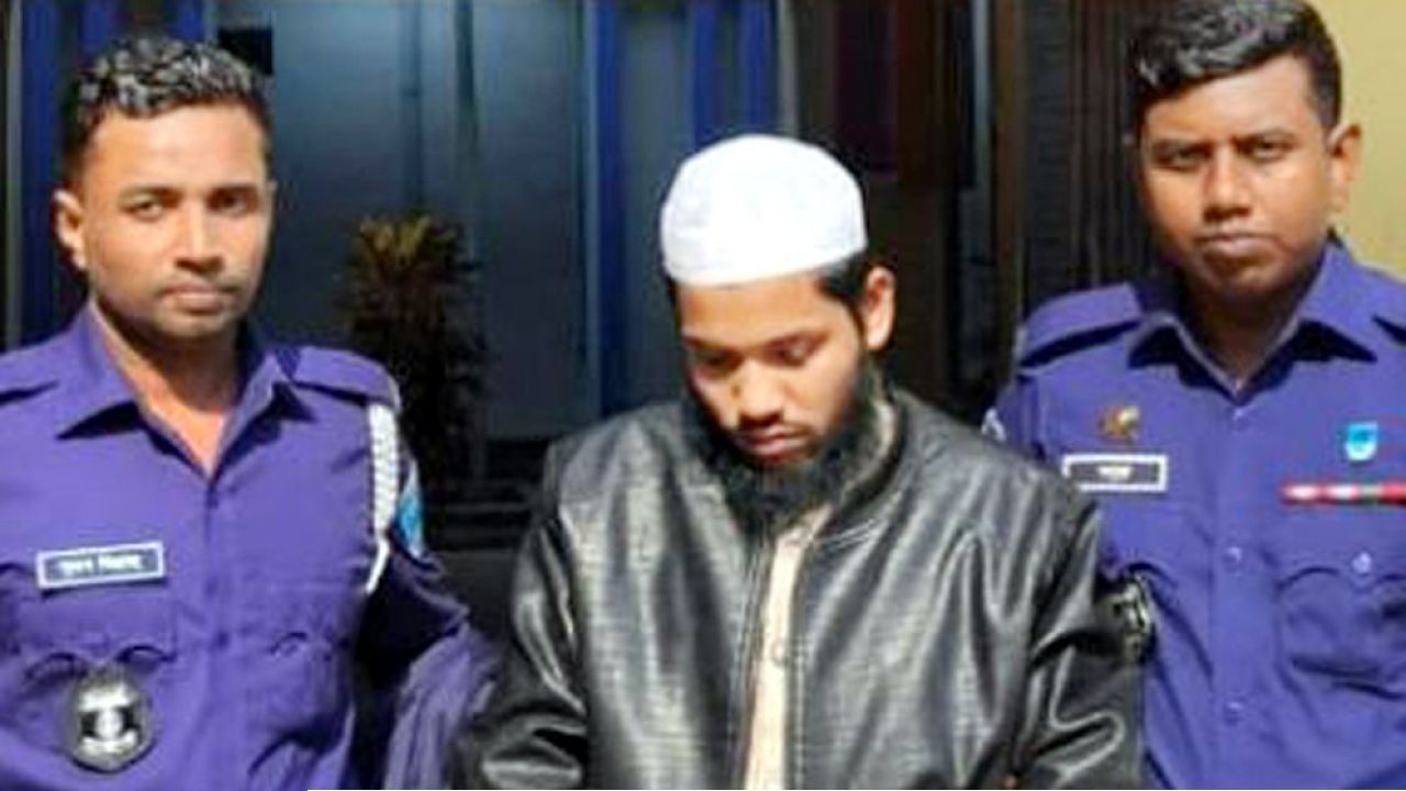  ৮ বছরের শিশু ধর্ষণের মামলায় ইমাম গ্রেপ্তার