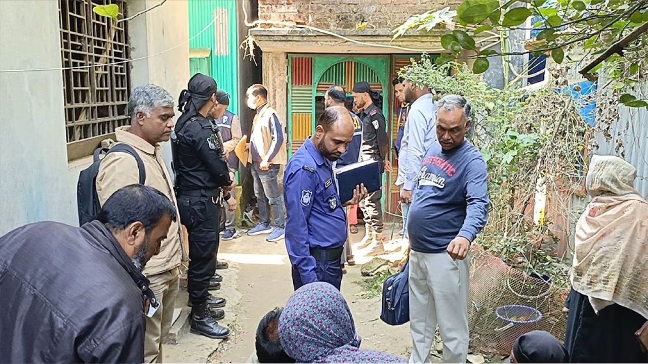 জামালপুরে এক র‍্যাব সদস্যের স্ত্রীকে শ্বাসরোধে হত্যা