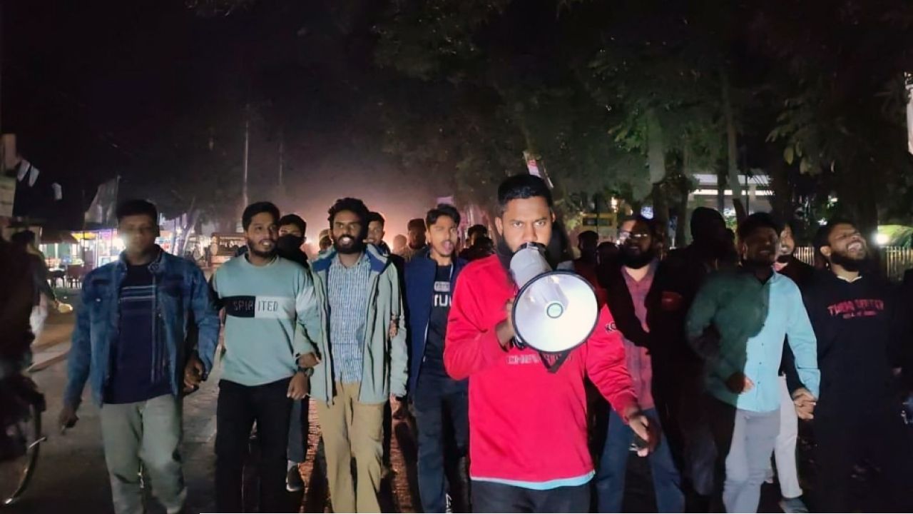 হাদির ওপর গুলির প্রতিবাদে হাবিপ্রবিতে বিক্ষোভ-মিছিল