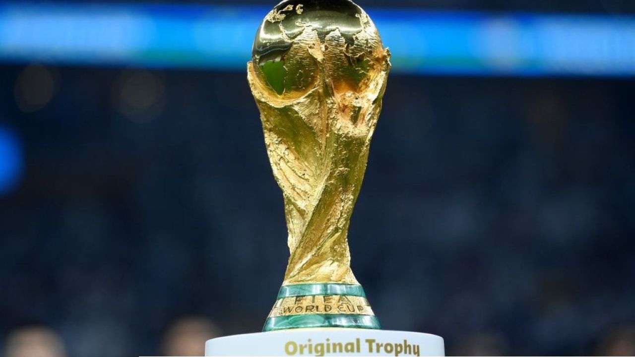 বাংলাদেশে আসছে ফিফা বিশ্বকাপ ট্রফি