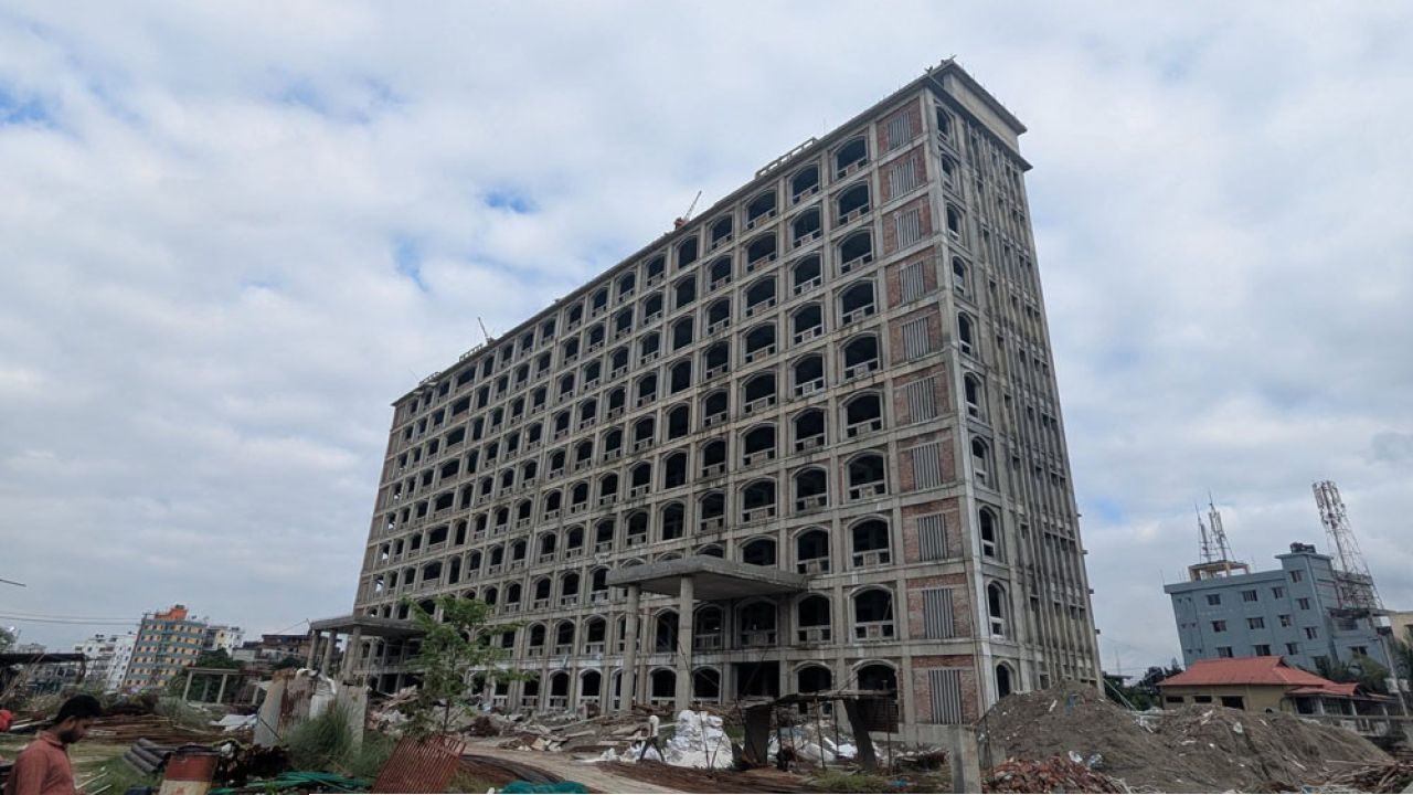 ধামরাইয়ে নির্মীয়মাণ ভবন থেকে পড়ে শ্রমিকের মৃত্যু