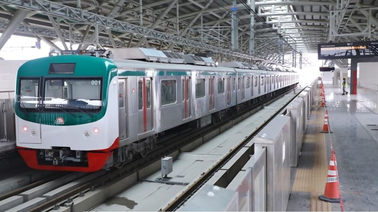 মেট্রোরেলের দুই স্টেশনে জোরদার নিরাপত্তা জারি 