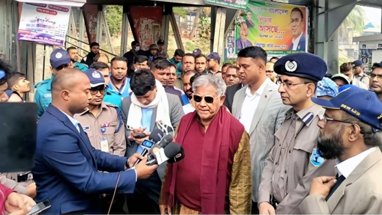 নিহত ও আহতদের জন্য অনুদানের ঘোষণা নৌ উপদেষ্টার