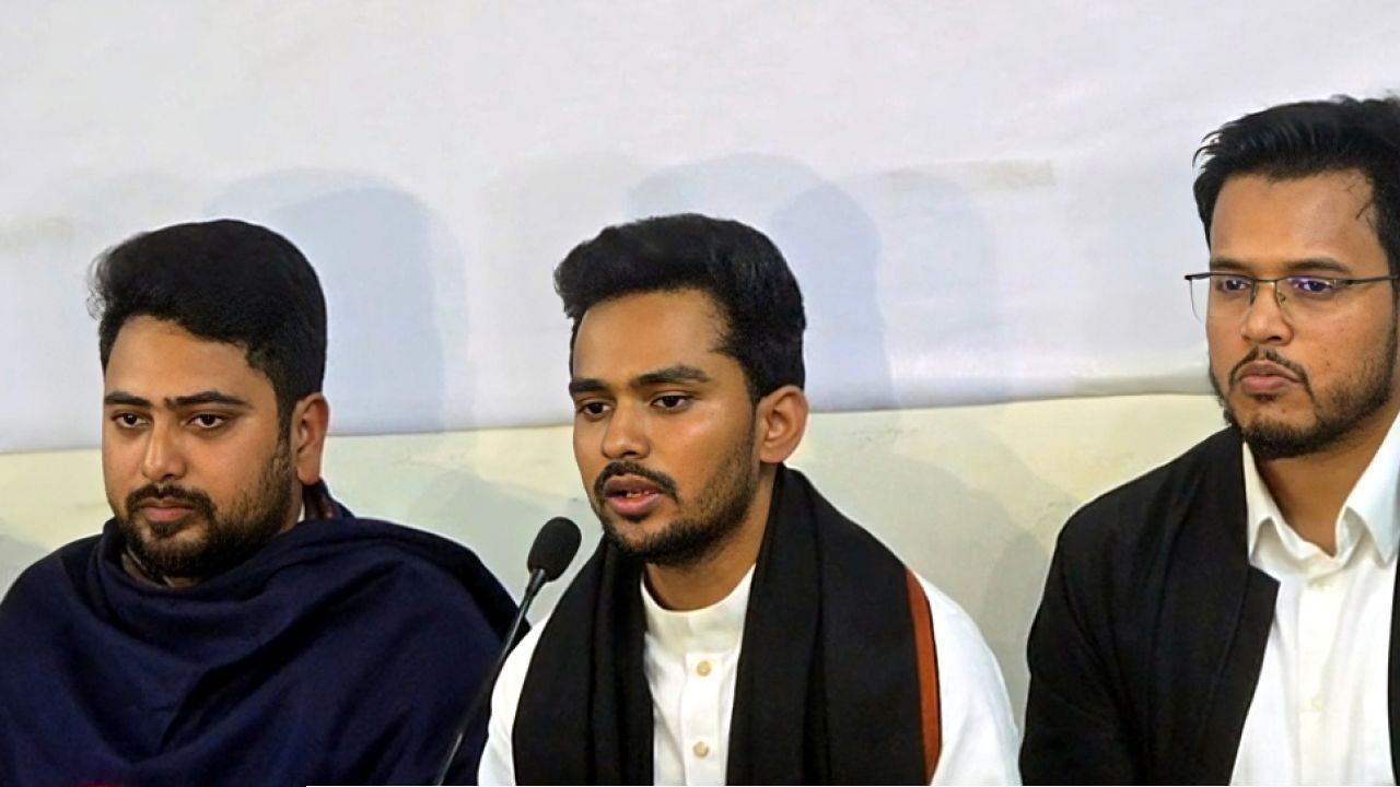 যে কারনে এনসিপিতে যোগ দিলেন আসিফ মাহমুদ