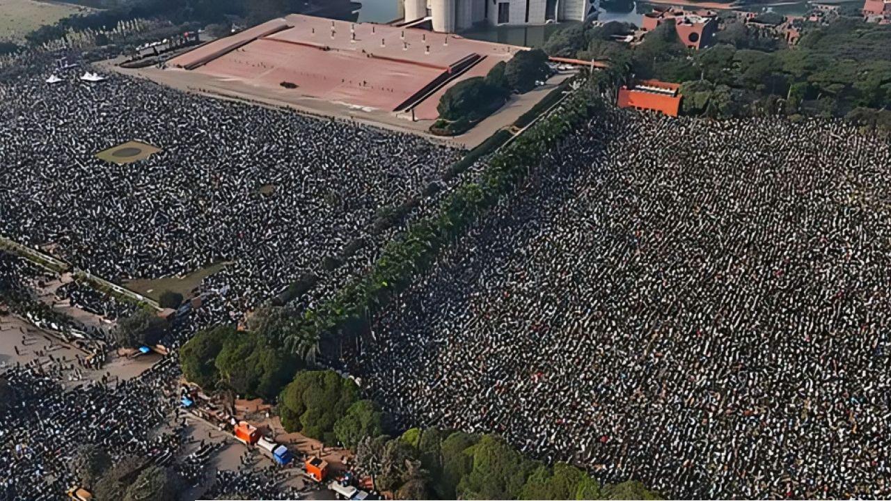 ৩২ লাখ মানুষ অংশগ্রহণ নিয়েছেন খালেদা জিয়ার জানাজায়
