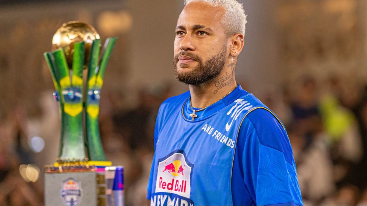 বিশ্বকাপে খেলতে নেইমারের বড় সিদ্ধান্ত