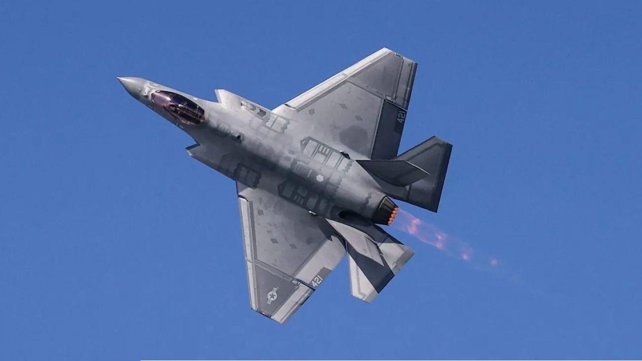 তুরস্ককে এফ-৩৫ যুদ্ধবিমান দিবে ডোনাল্ড ট্রাম্প