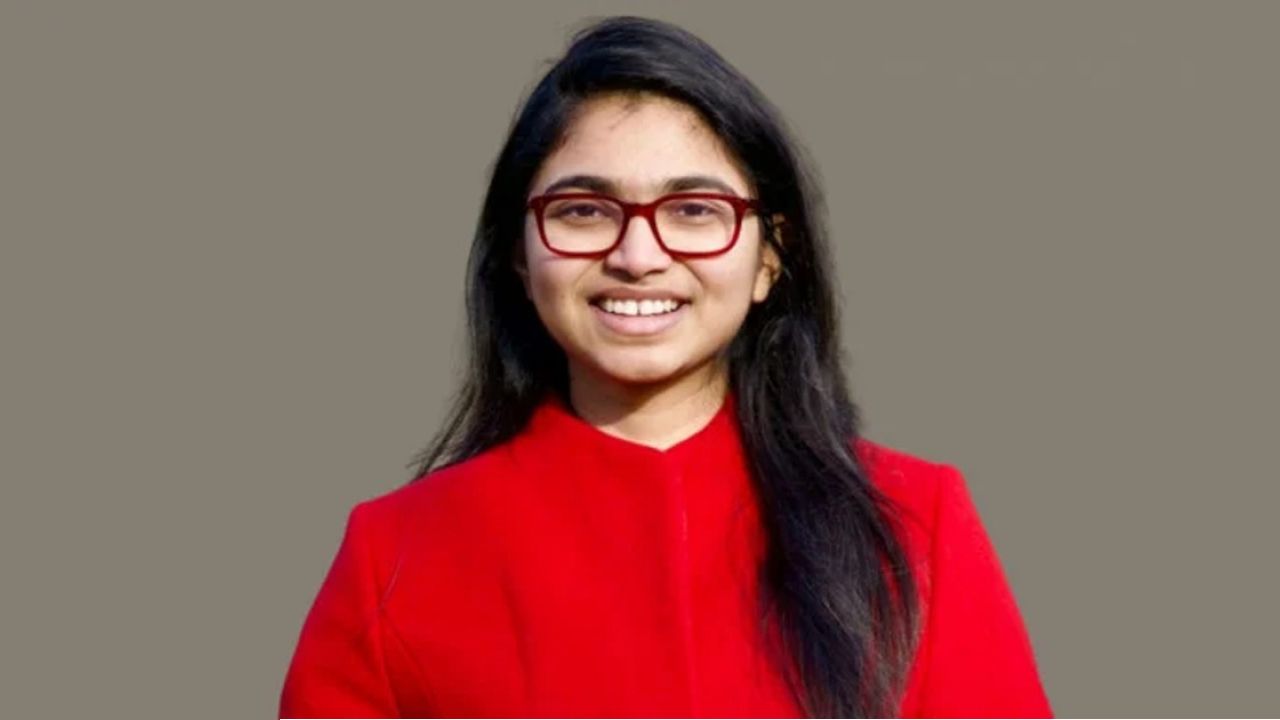 নির্বাচনী হলফনামায় যা যা উল্লেখ করেছেন স্বতন্ত্র প্রার্থী  তাসনিম জারা