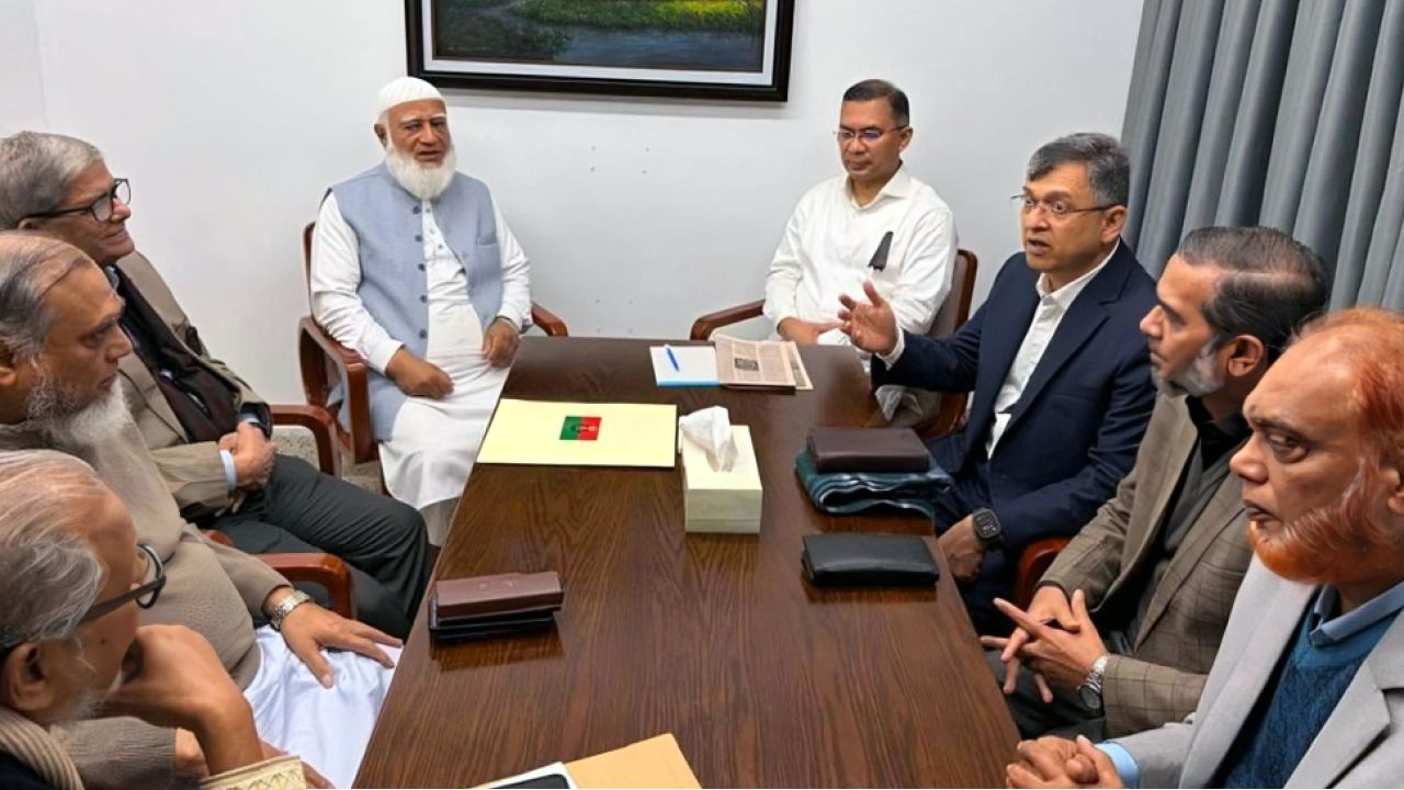 তারেক রহমানের সাথে জামায়াত আমিরের সাক্ষাৎ