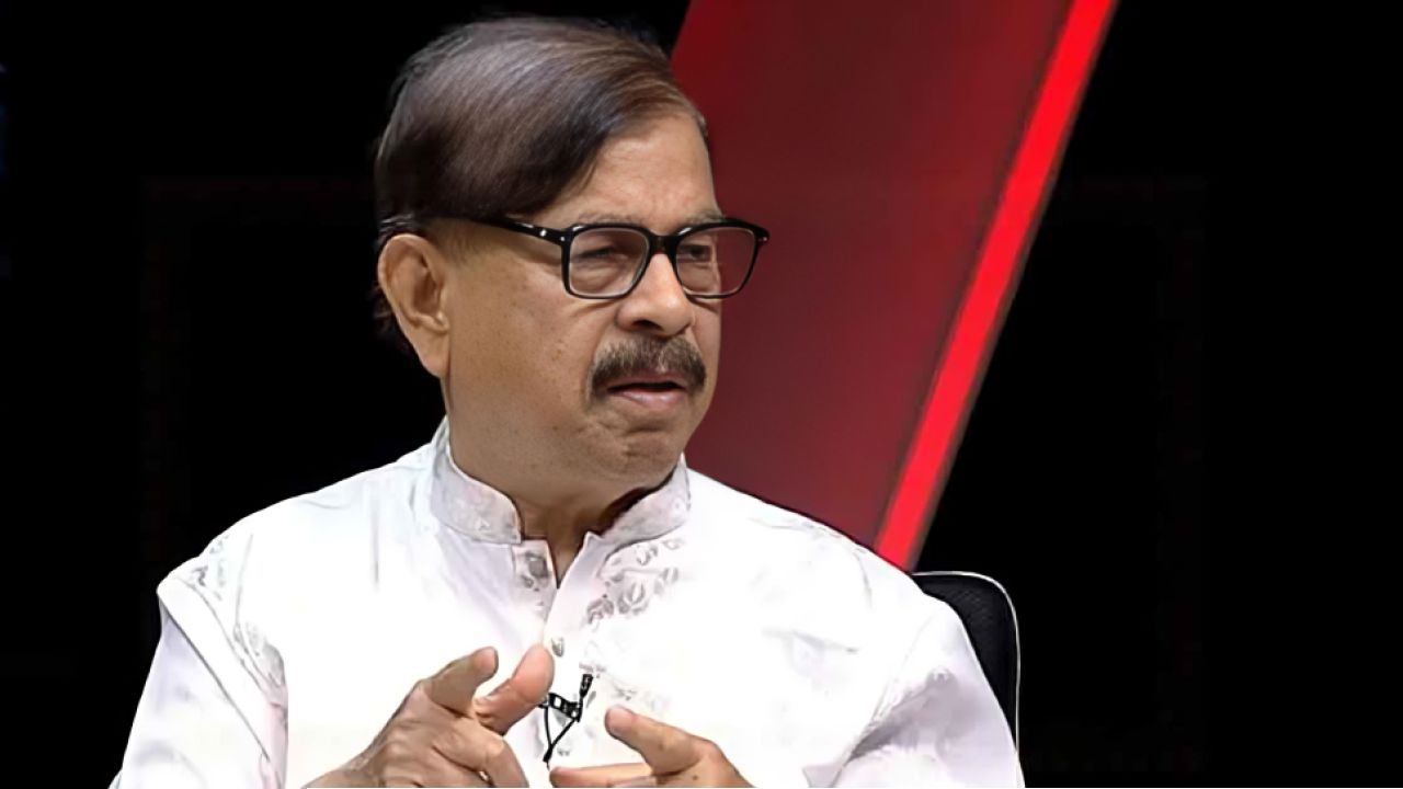 ঢাকা-১৮ আসনে মনোনয়ন বৈধ ঘোষণা পেলেন মাহমুদুর রহমান মান্না