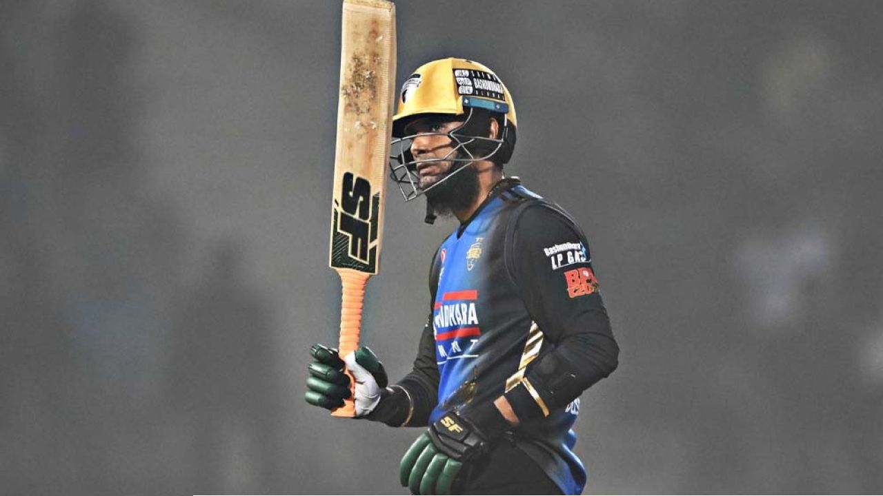 মাহমুদ উল্লাহর ফিফটি রংপুরের সংগ্রহ ১৫৫ রান