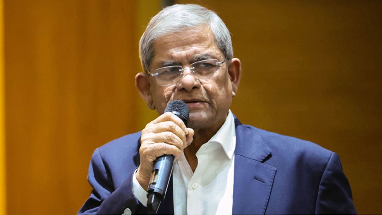 অন্তর্বর্তী সরকারকে বেকায়দায় ফেলতে মুছাব্বির হত্যা : মির্জা ফখরুল