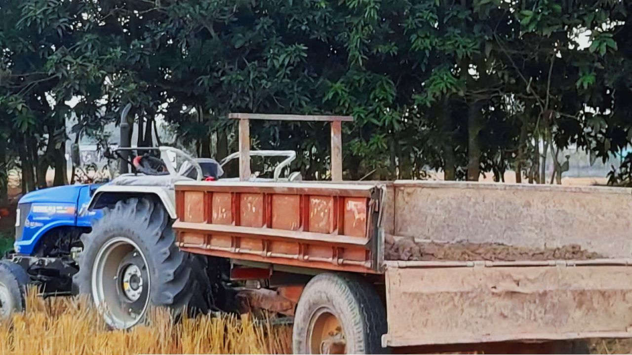 কমলগঞ্জে কৃষিজমির মাটি কাটায় জরিমানা এক লাখ টাকা