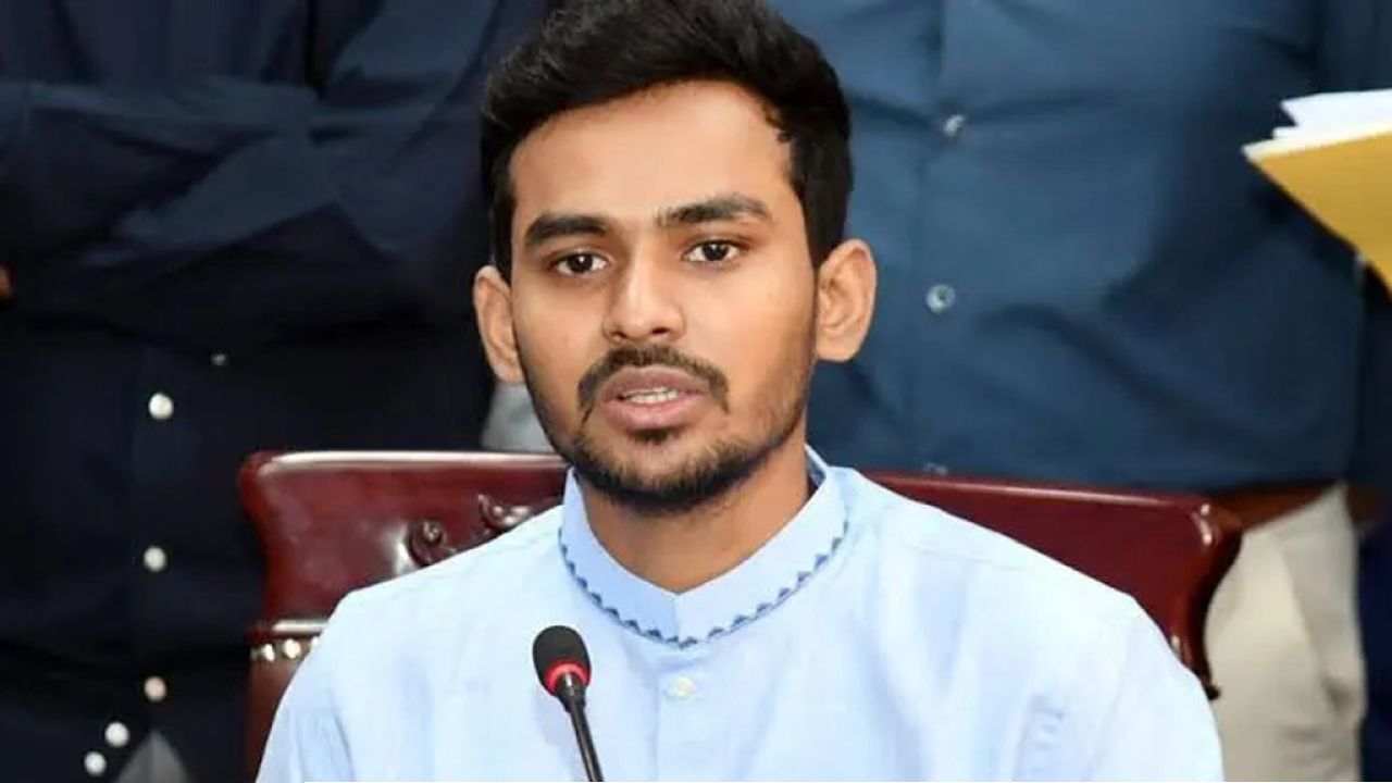 এনসিপির চেয়ারম্যান হলেন আসিফ মাহমুফ