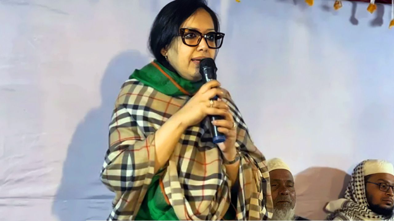 এখন তোমার সব হয়েছে, পর হয়েছি আমি : রুমিন ফারহানা