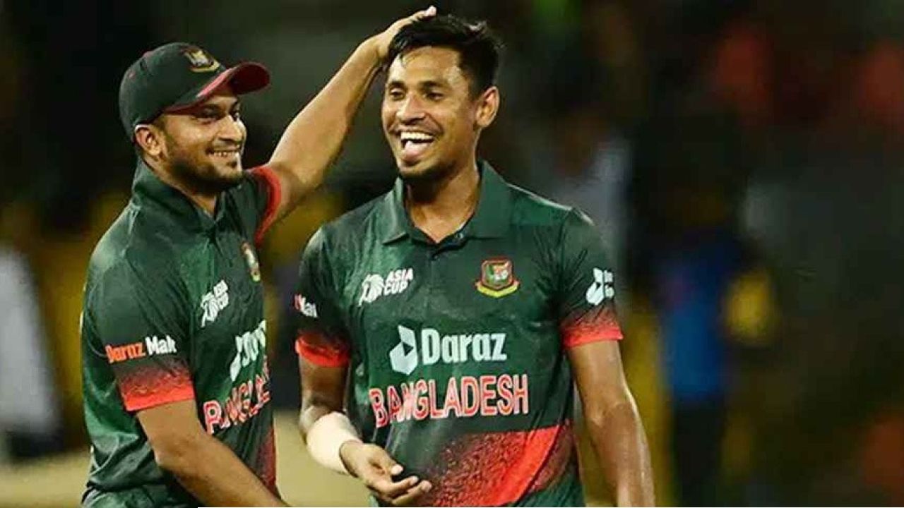 মুস্তাফিজ ইস্যুতে মুখ খুললেন সাকিব