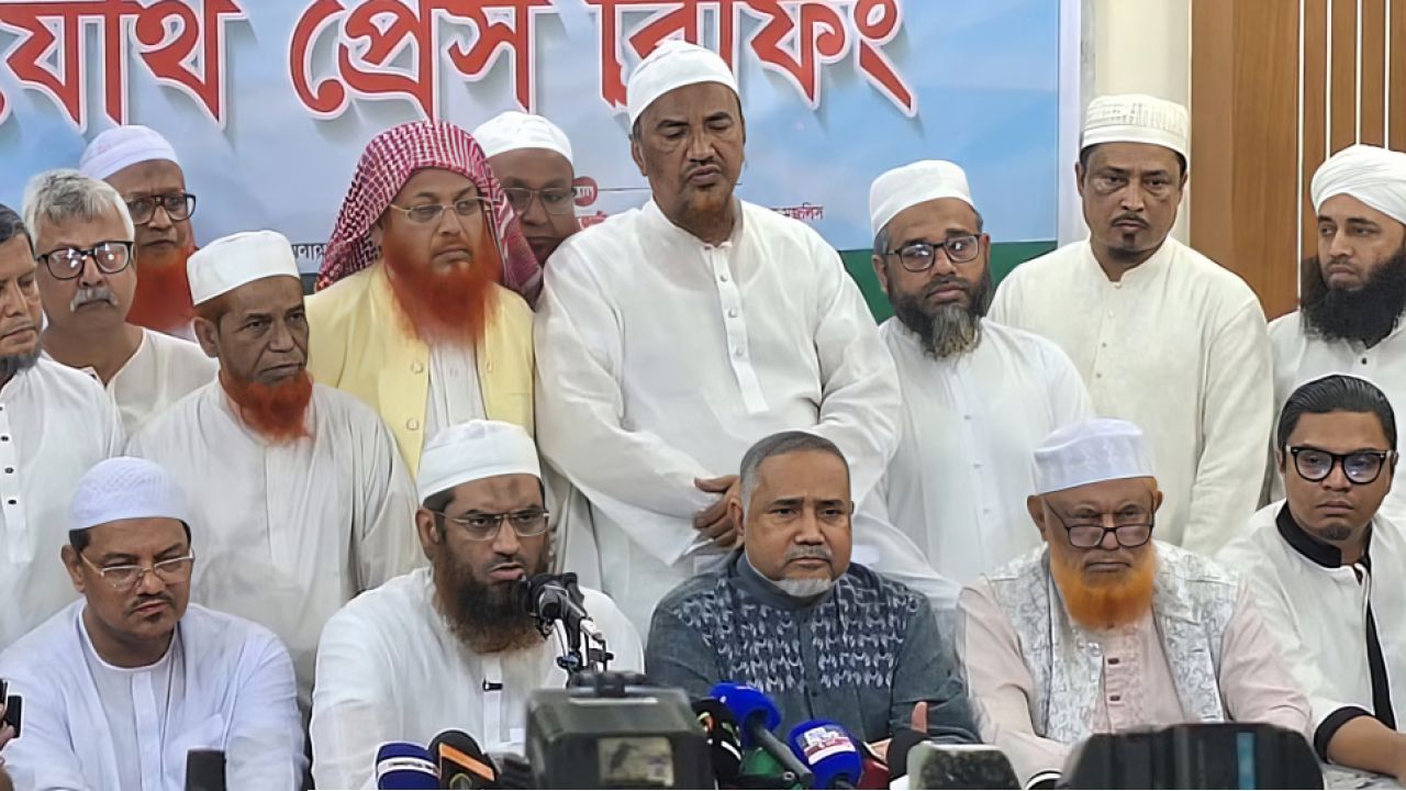 জামায়াতের জোট ছাড়েনি চরমোনাই পীরের দল ইসলামী আন্দোলন