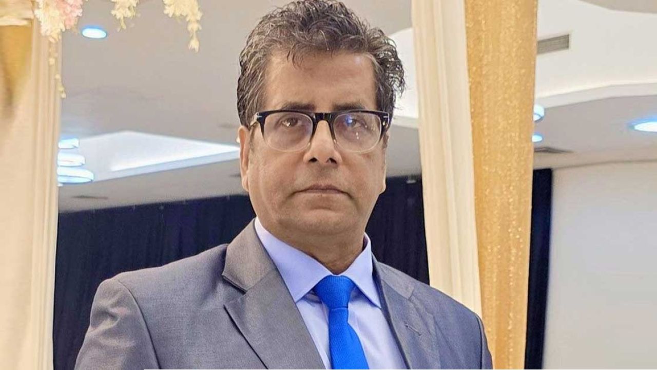 সাংবাদিক আনিস আলমগীরের বিরুদ্ধে দুদকের মামলা