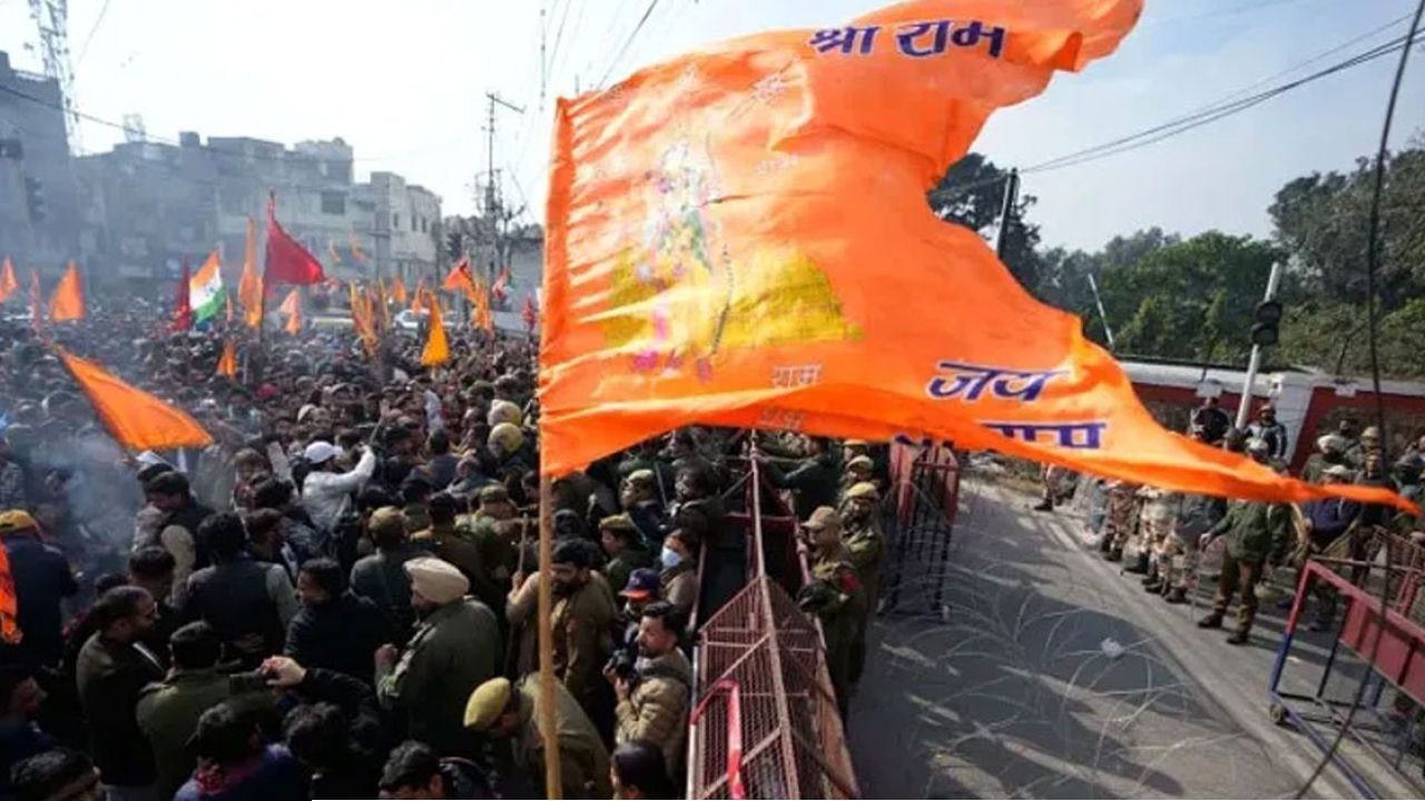 কাশ্মীরে মেডিকেল কলেজ বন্ধ করল ভারত সরকার