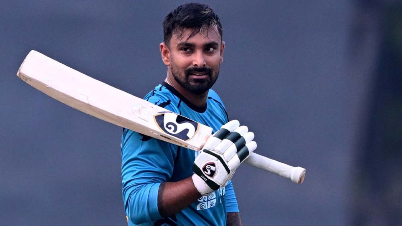 ‘কাগজে-কলমে শুধু নামই থাকে, খেলাটা হয় মাঠে’