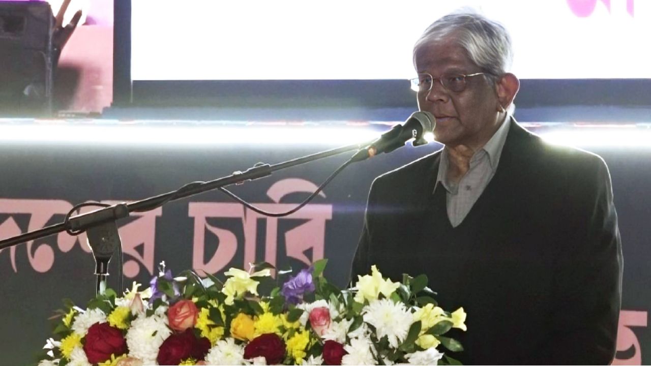 নির্বাচনের স্বচ্ছতার দিকে আমাদের পাশাপাশি বিদেশিরাও তাকিয়ে আছেন : অর্থ উপদেষ্টা