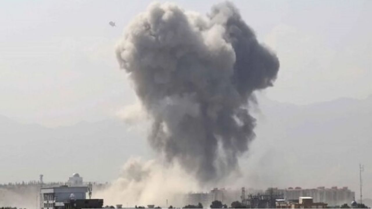 আফগানিস্তানে শক্তিশালী বোমা হামলা 