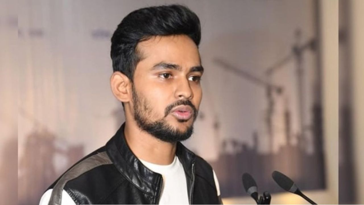 শোকজ করলে আগে তারেক রহমানকে করুন: আসিফ মাহমুদ