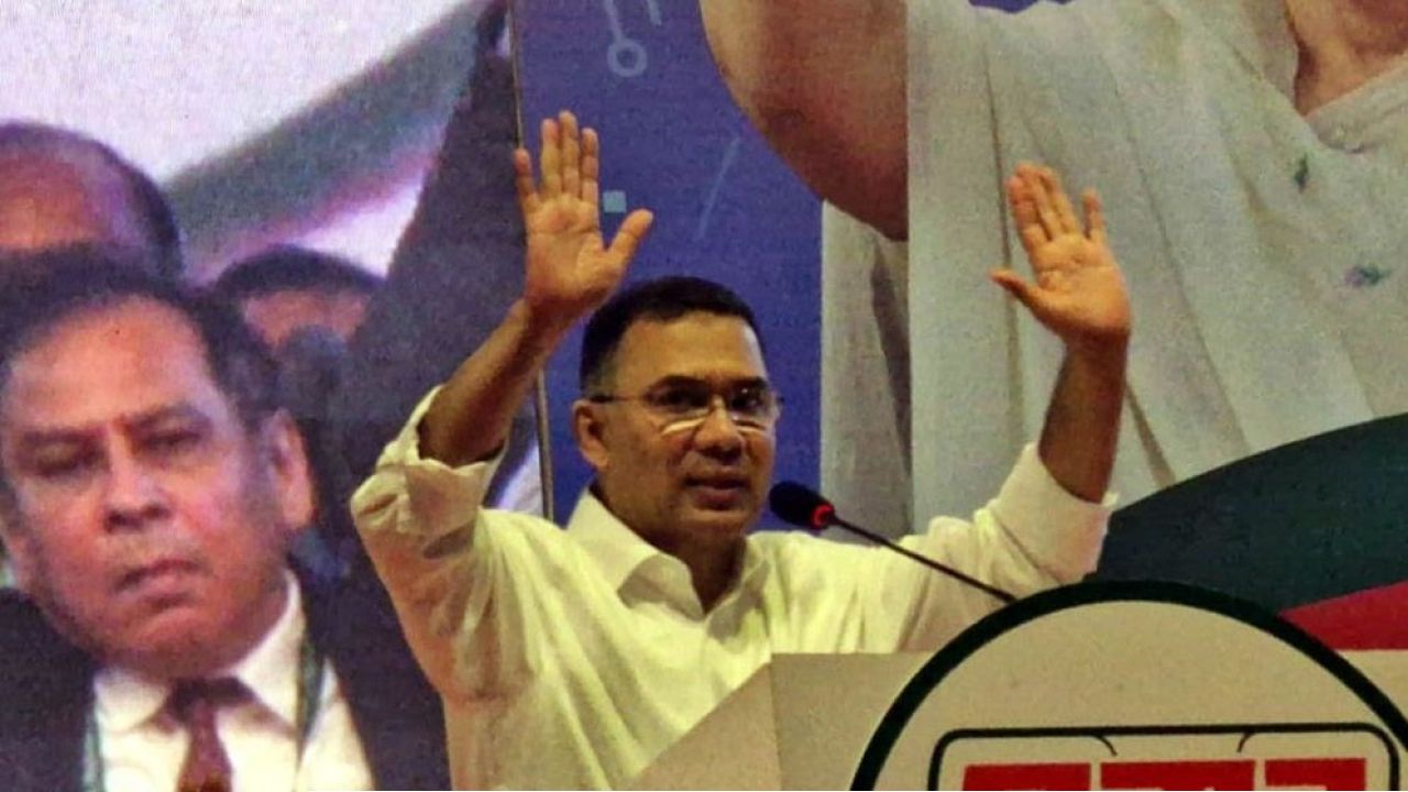 তাহাজ্জুদ পড়ে ভোট কেন্দ্রে যাওয়ার আহ্বান তারেক রহমানের