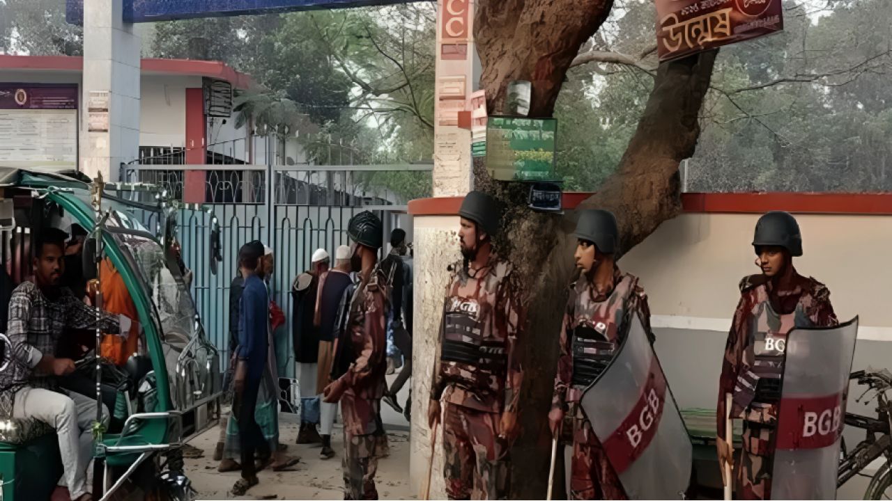 শেরপুরে পরিস্থিতি নিয়ন্ত্রণে বিজিবির ৫ প্লাটুন মোতায়েন