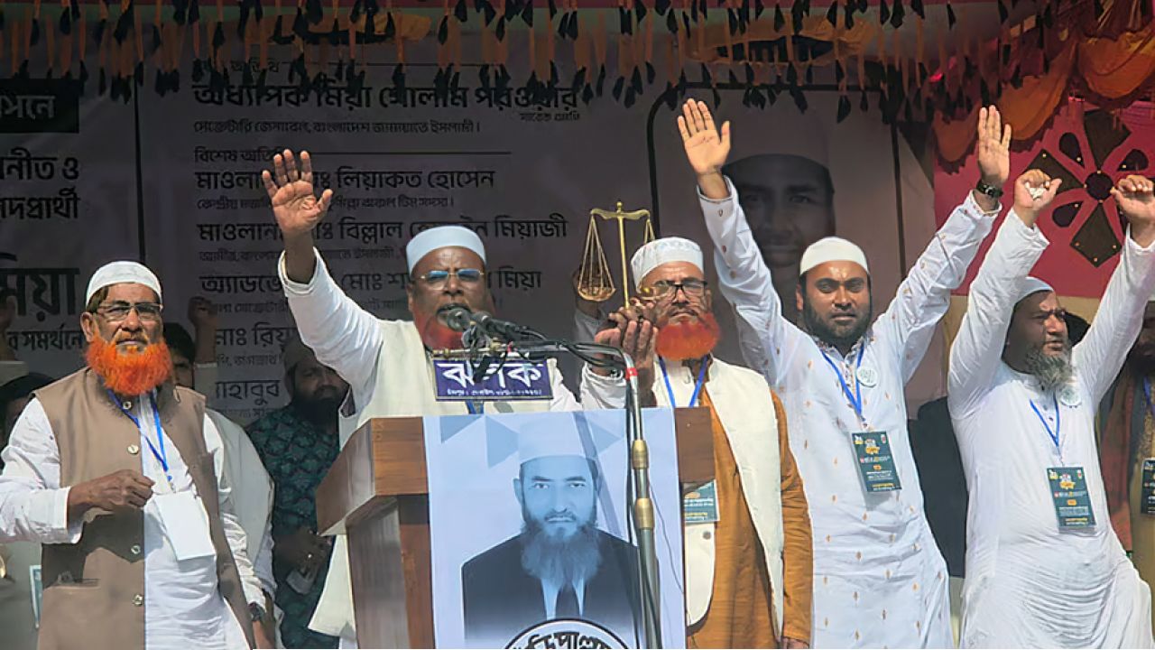 ‎তারা ক্ষমতায় গেলে বাংলাদেশের কাপড়ও খুলে নিতে পারে: গোলাম পরওয়ার