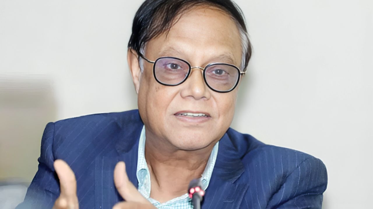 ছুটি বা পদত্যাগের প্রশ্নই নেই: গুজব নাকচ করলেন বাংলাদেশ ব্যাংকের গভর্নর