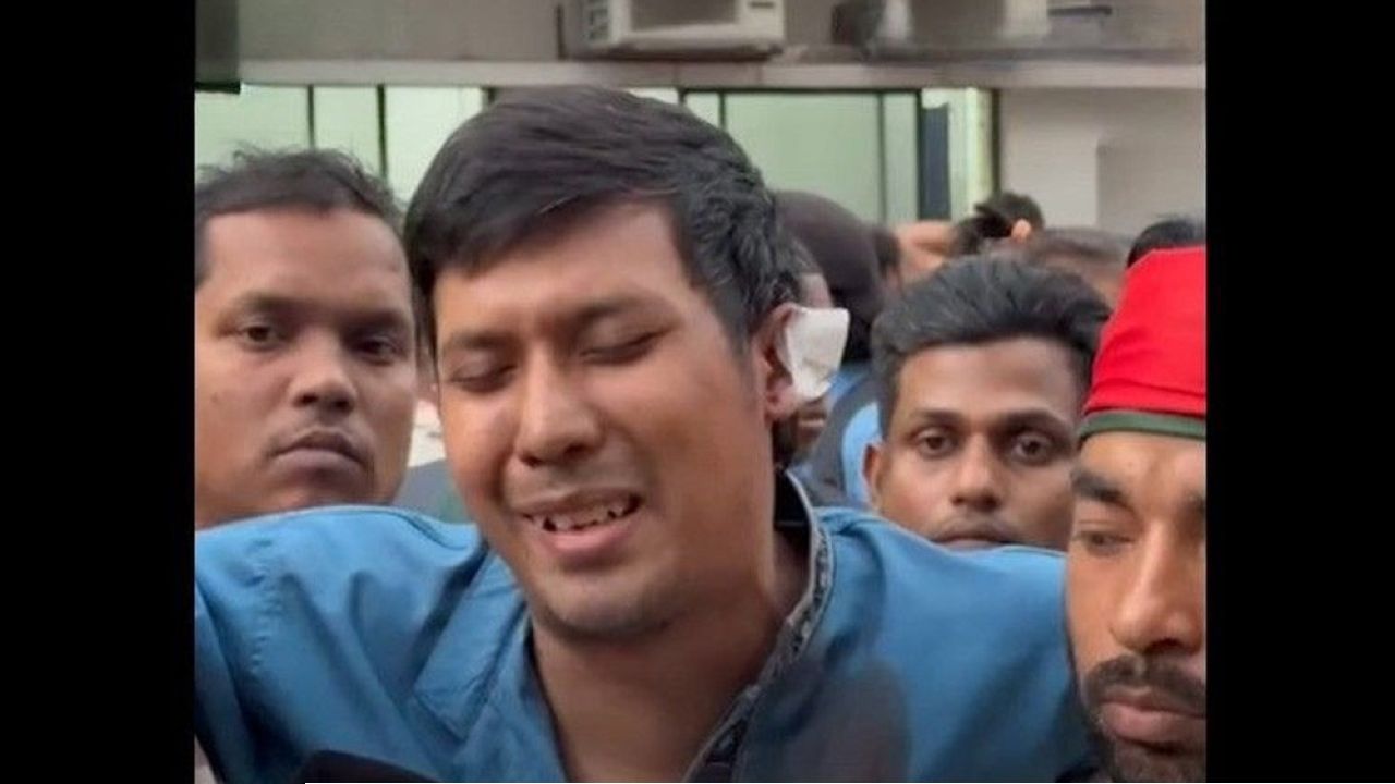 কাঁদতে কাঁদতে হামলার বর্ণনা দিলেন ইনকিলাব মঞ্চের কর্মীরা
