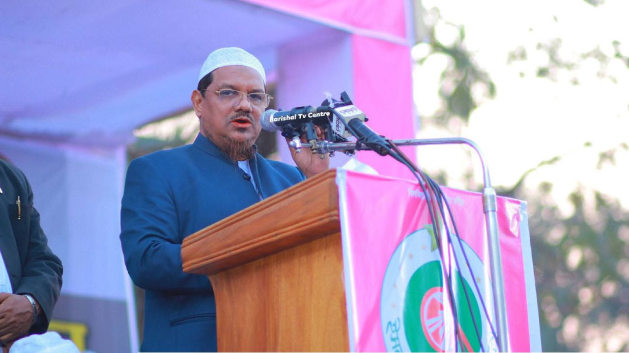 ইসলামের পক্ষে একমাত্র নির্বাচনী প্রতীক হাতপাখা: চরমোনাই পীর