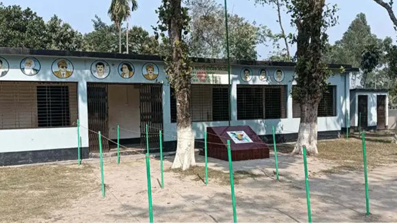 রংপুরে ২ ভোটকেন্দ্রের সিসি ক্যামেরা চুরি